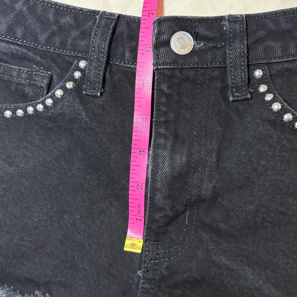Forever 21 Premium Studded Black Denim Shorts | Size 26 | Y2K Festival